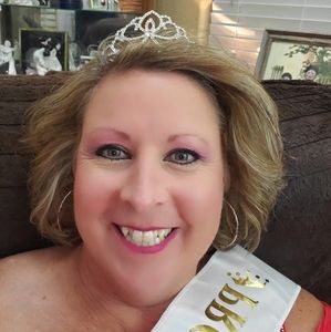 Meet your Posher, Tonya